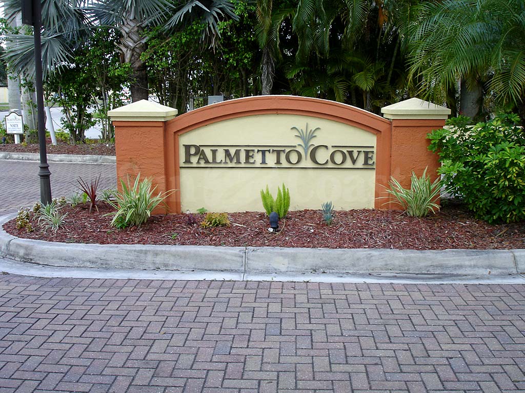 Palmetto Cove Signage